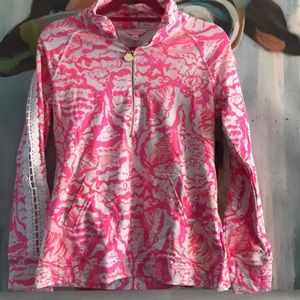 Euc lilly Pulitzer lace sleeve popover